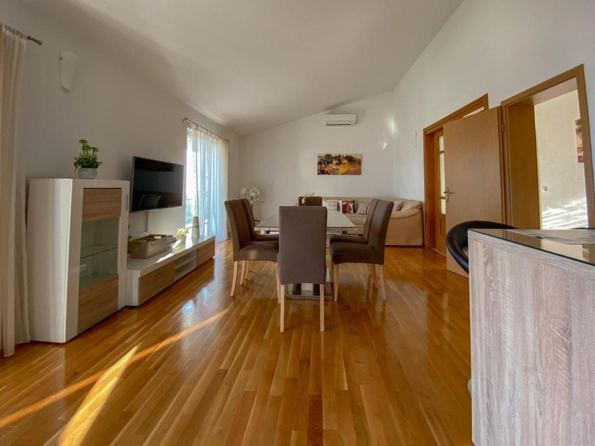 Apartman Ivan Hotel Makarska Eksteriør billede
